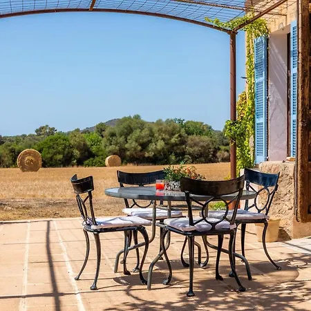 Son Julia Holiday home